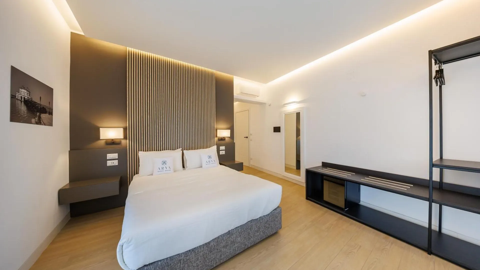 Arya Guest House Napoli