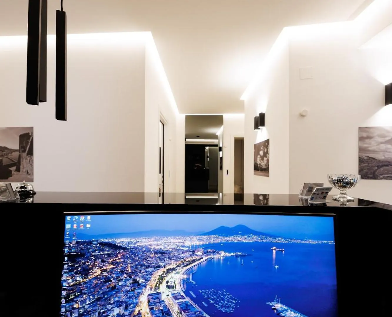 Arya Guest House Napoli Italia