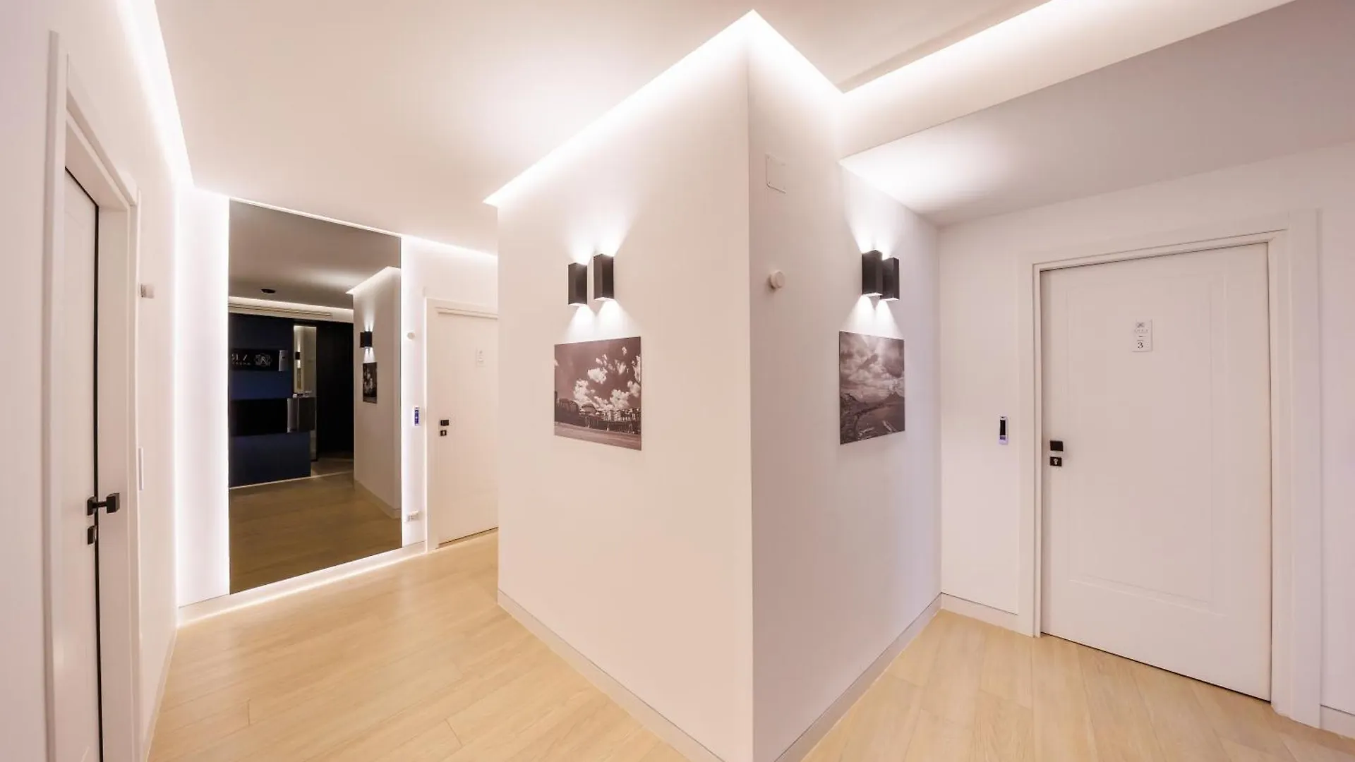 Arya Guest House Napoli Italia